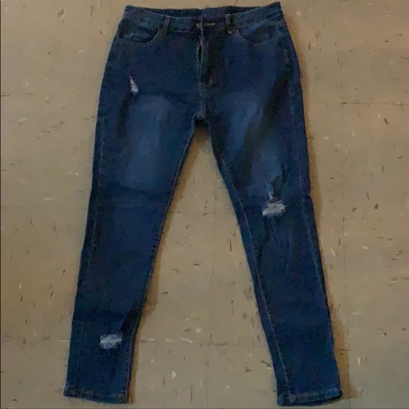 Distressed Slim Fit Stretchy Skinny ripped Jeans - Picture 6 of 6